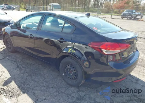 2017 Kia Forte Lx z USA, uszkodzony, nr VIN 3KPFK4A7XHE099680